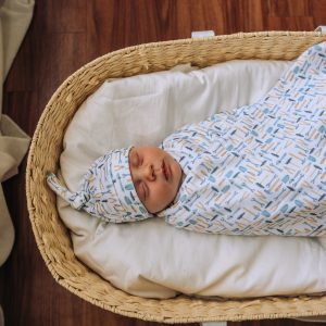 Organic Baby Love | Organic Swaddle with beanie | Tools
